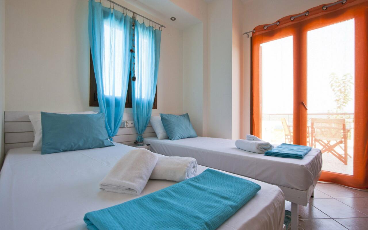 Bozis Private Pool Villa, Siviri
