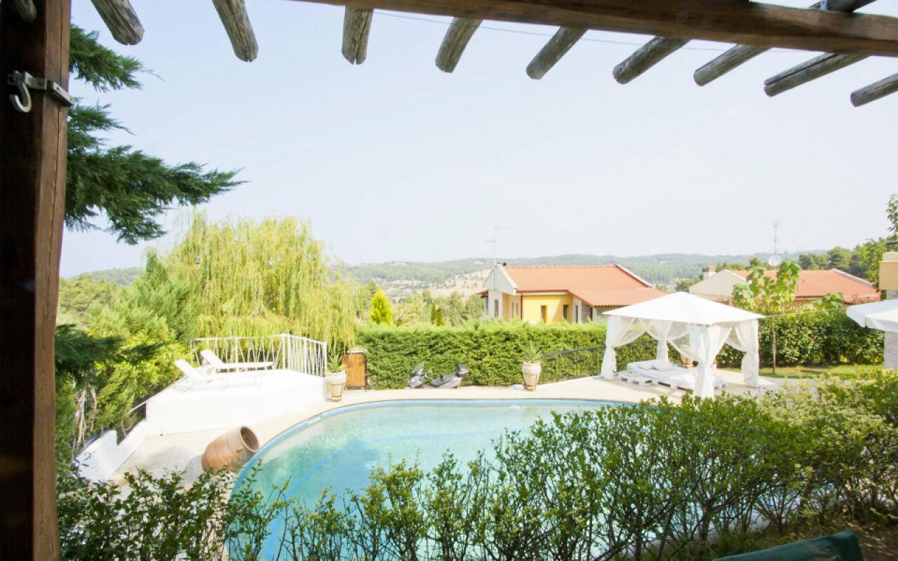 Bozis Private Pool Villa, Siviri