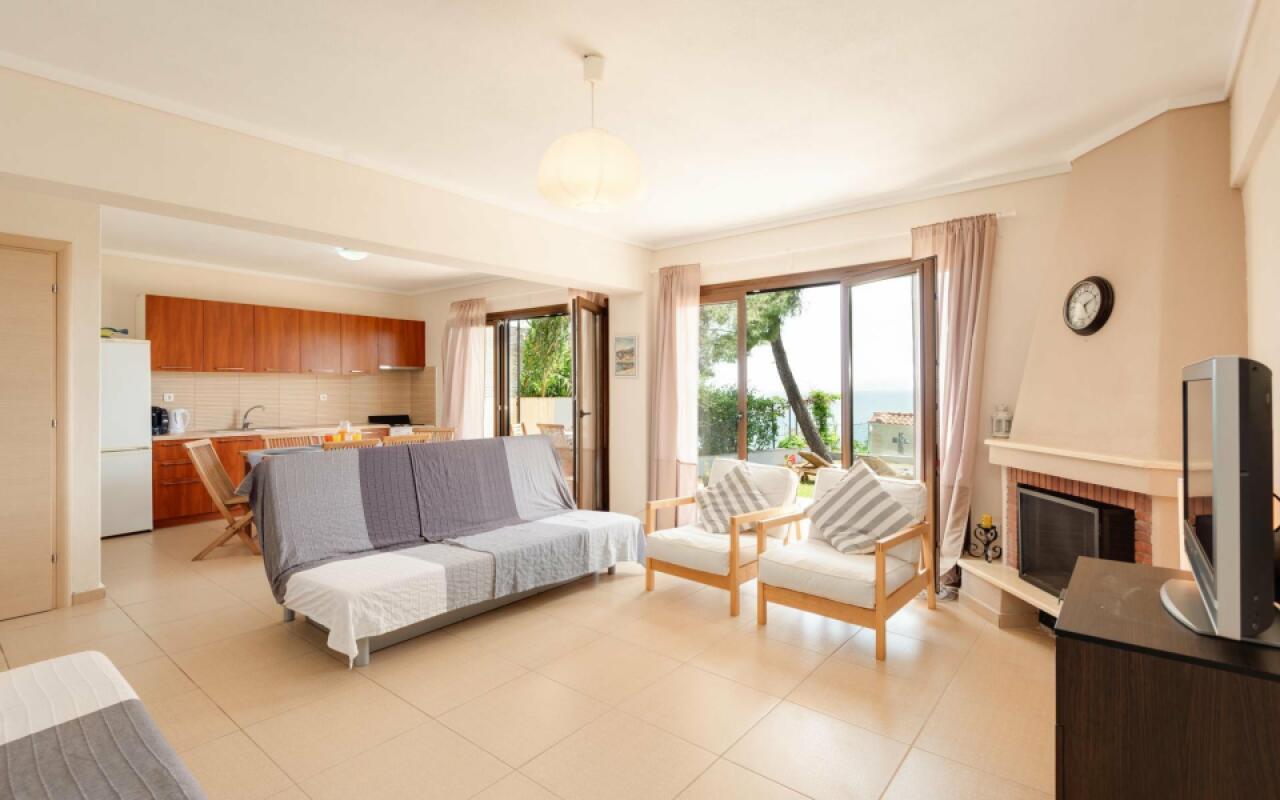 Beachfront Villa, Possidi