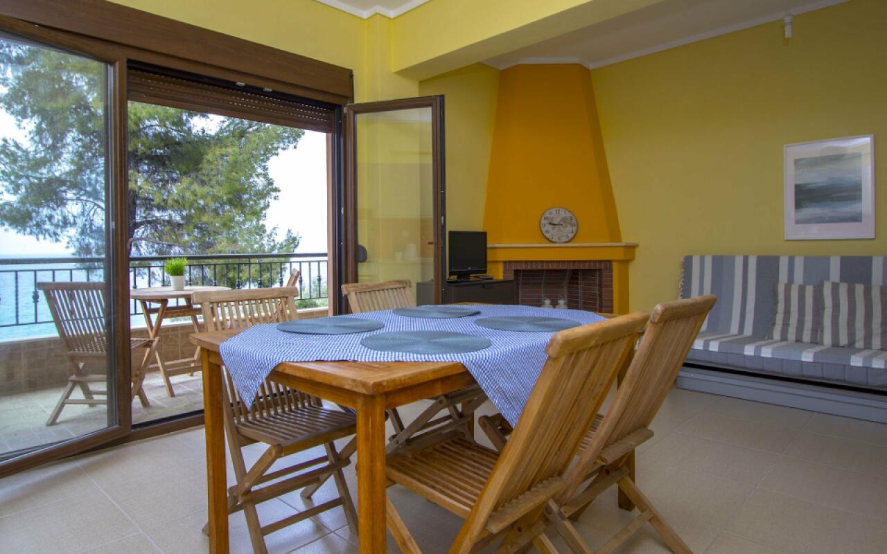 Beachfront Villa, Possidi
