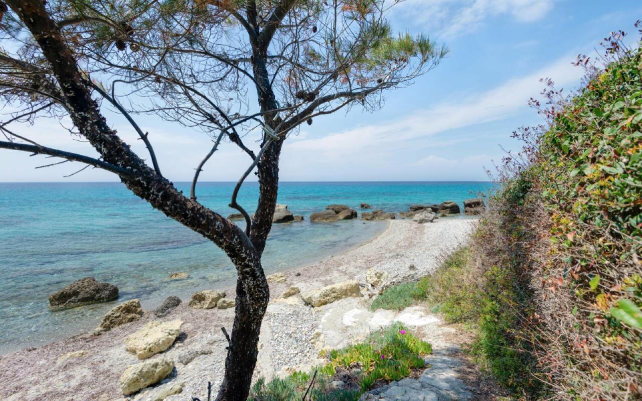 Beachfront Villa, Possidi
