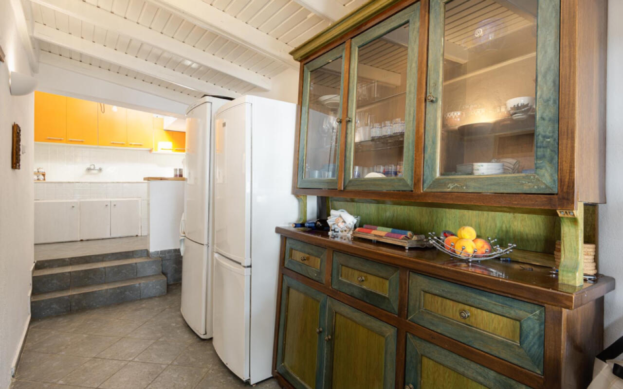 Pine Cove House, Loutra