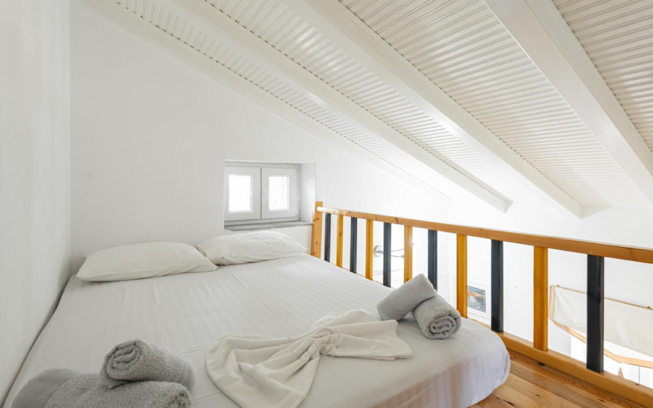 Pine Cove House, Loutra