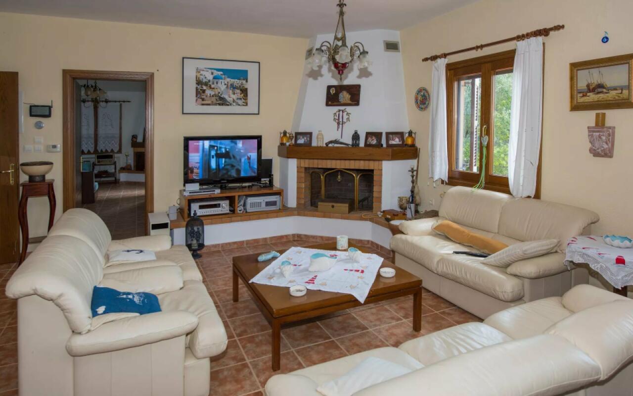 Kiparissi Sea Front Villa, Ierissos