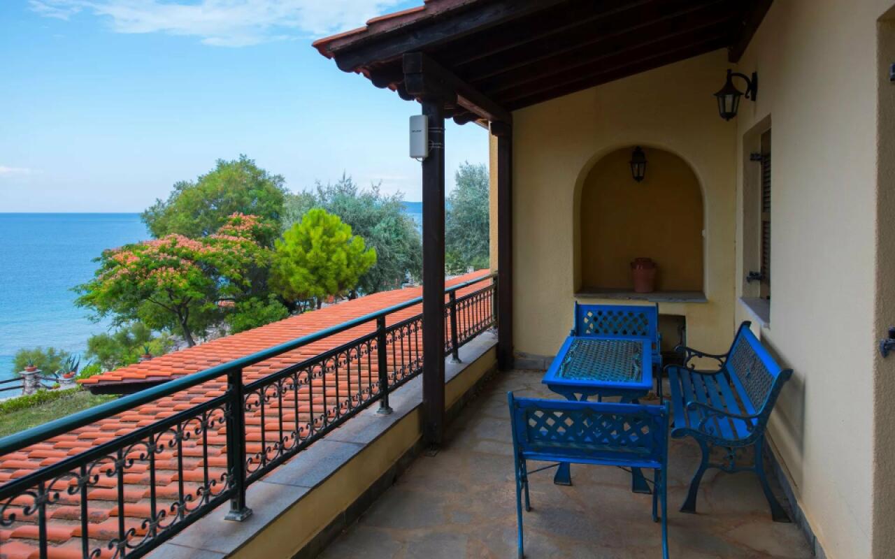 Kiparissi Sea Front Villa, Ierissos