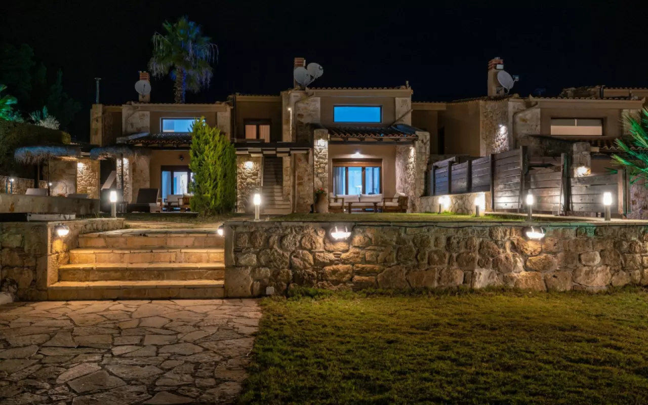 Palmrise Luxury Villas - Maistros Villa, Nea Skioni