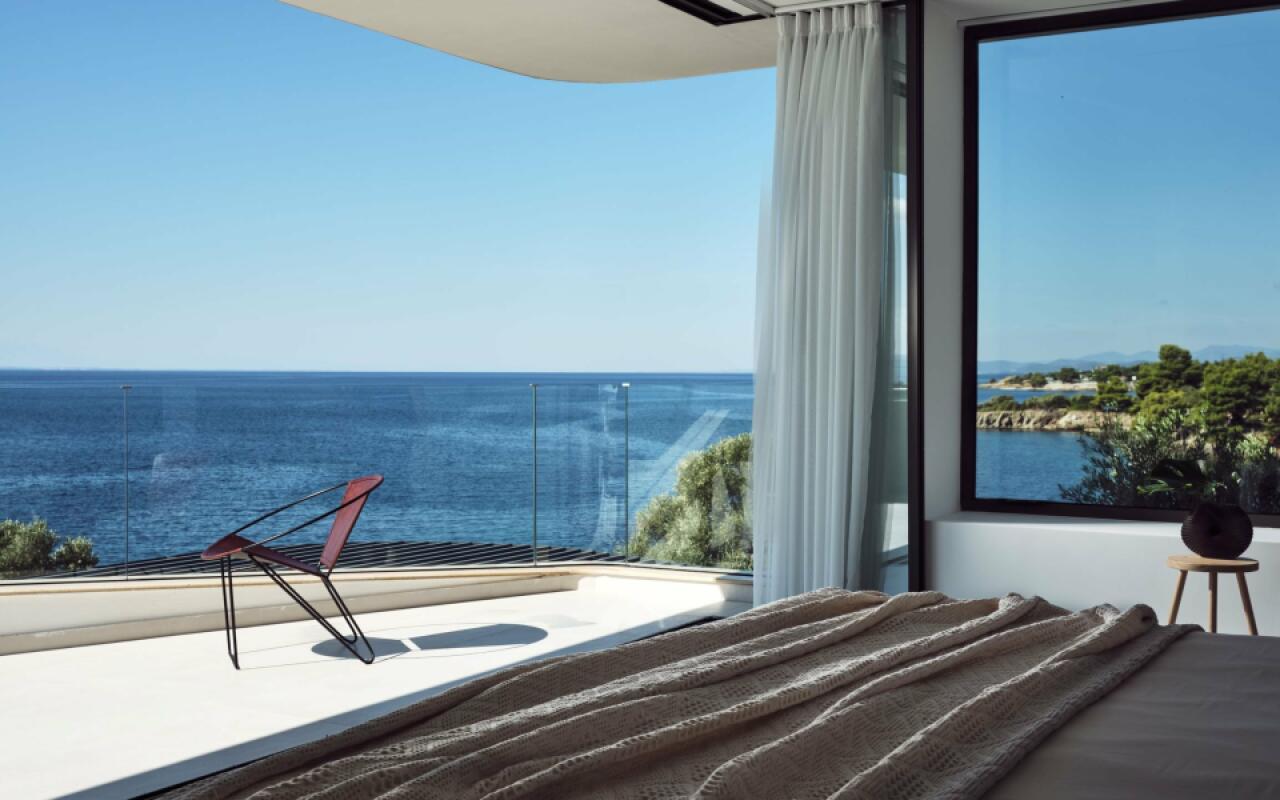 Mernatio Beach Front Villa, Lagomandra