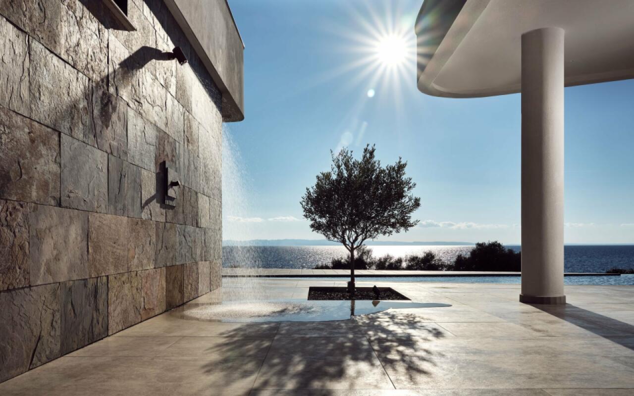 Mernatio Beach Front Villa, Lagomandra