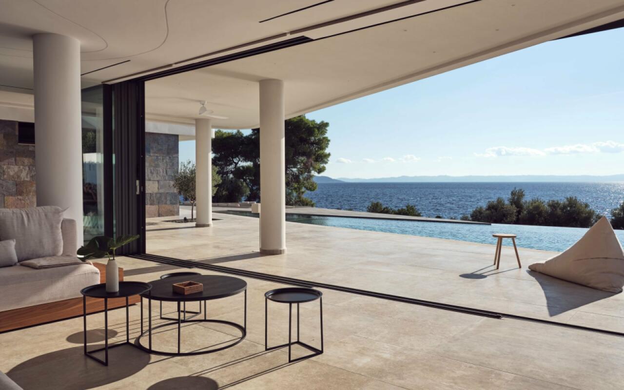 Mernatio Beach Front Villa, Lagomandra