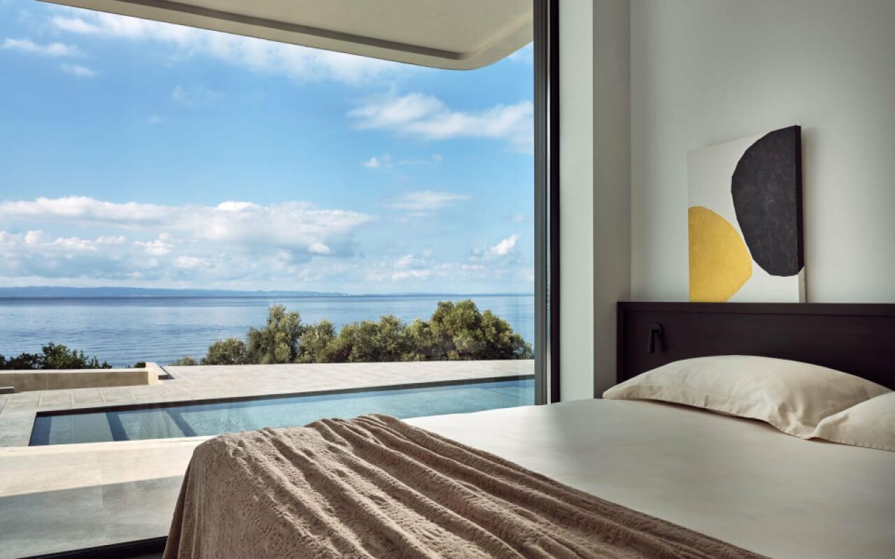 Mernatio Beach Front Villa, Lagomandra