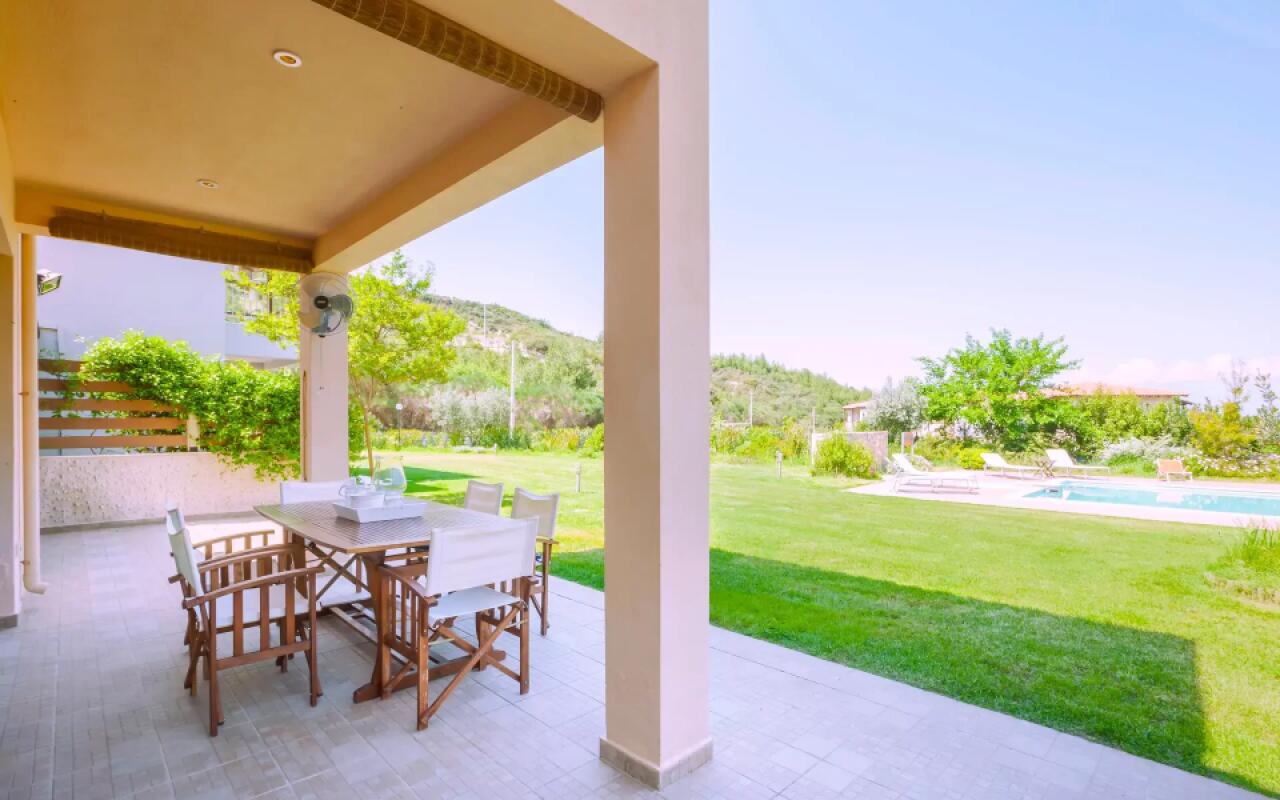 Villa Deko, Pefkohori