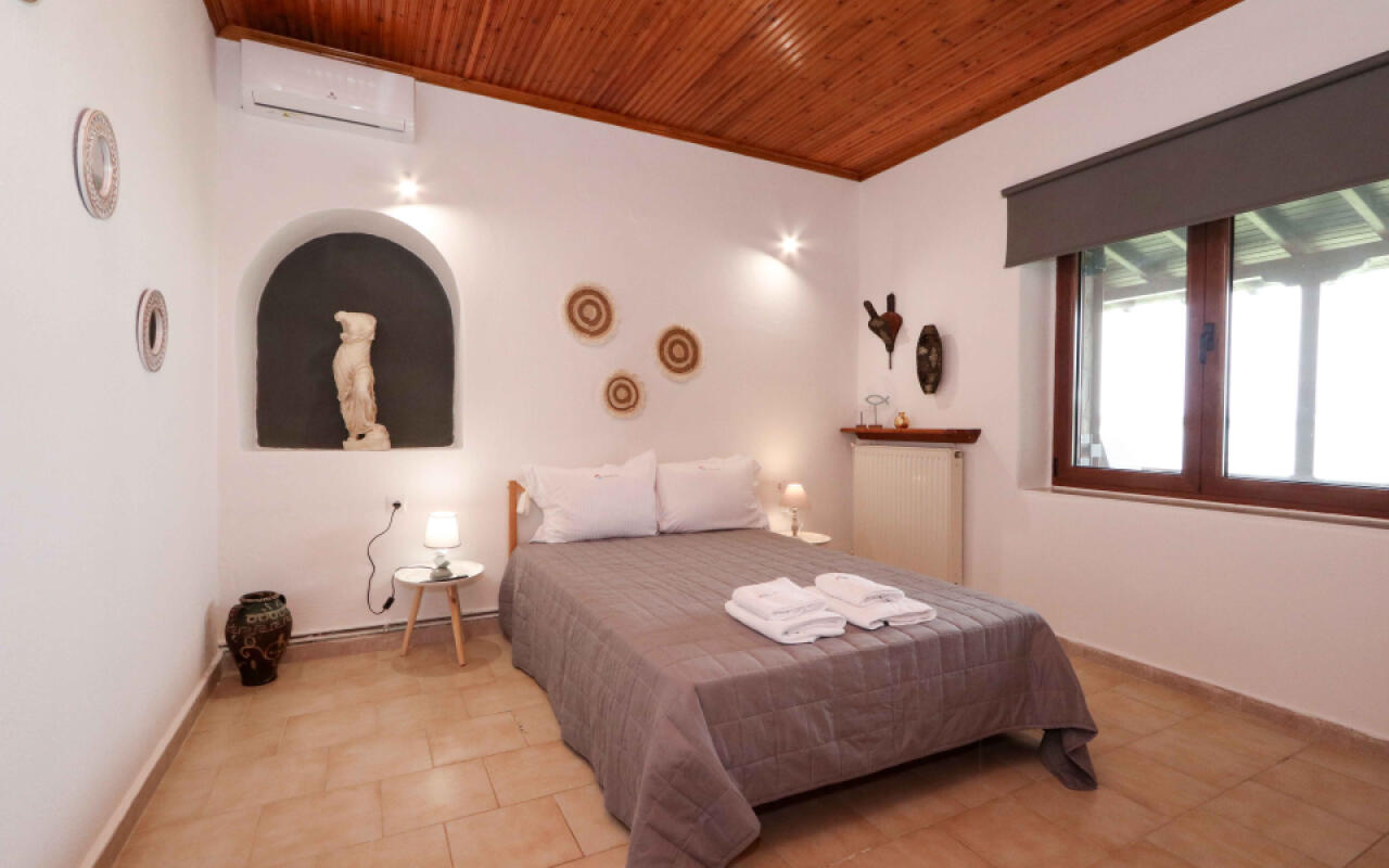 Docker 2 Beachfront Villa, Vourvourou