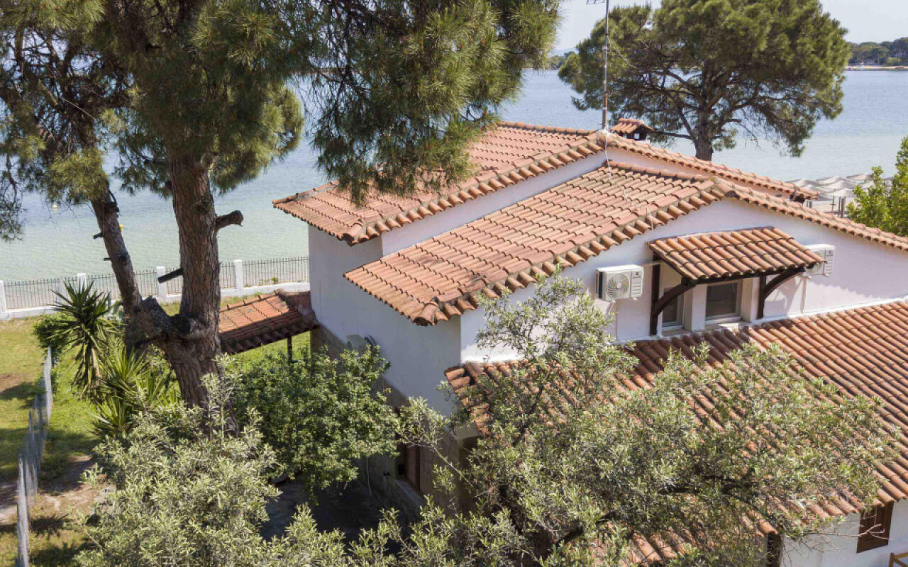 Docker 2 Beachfront Villa, Vourvourou