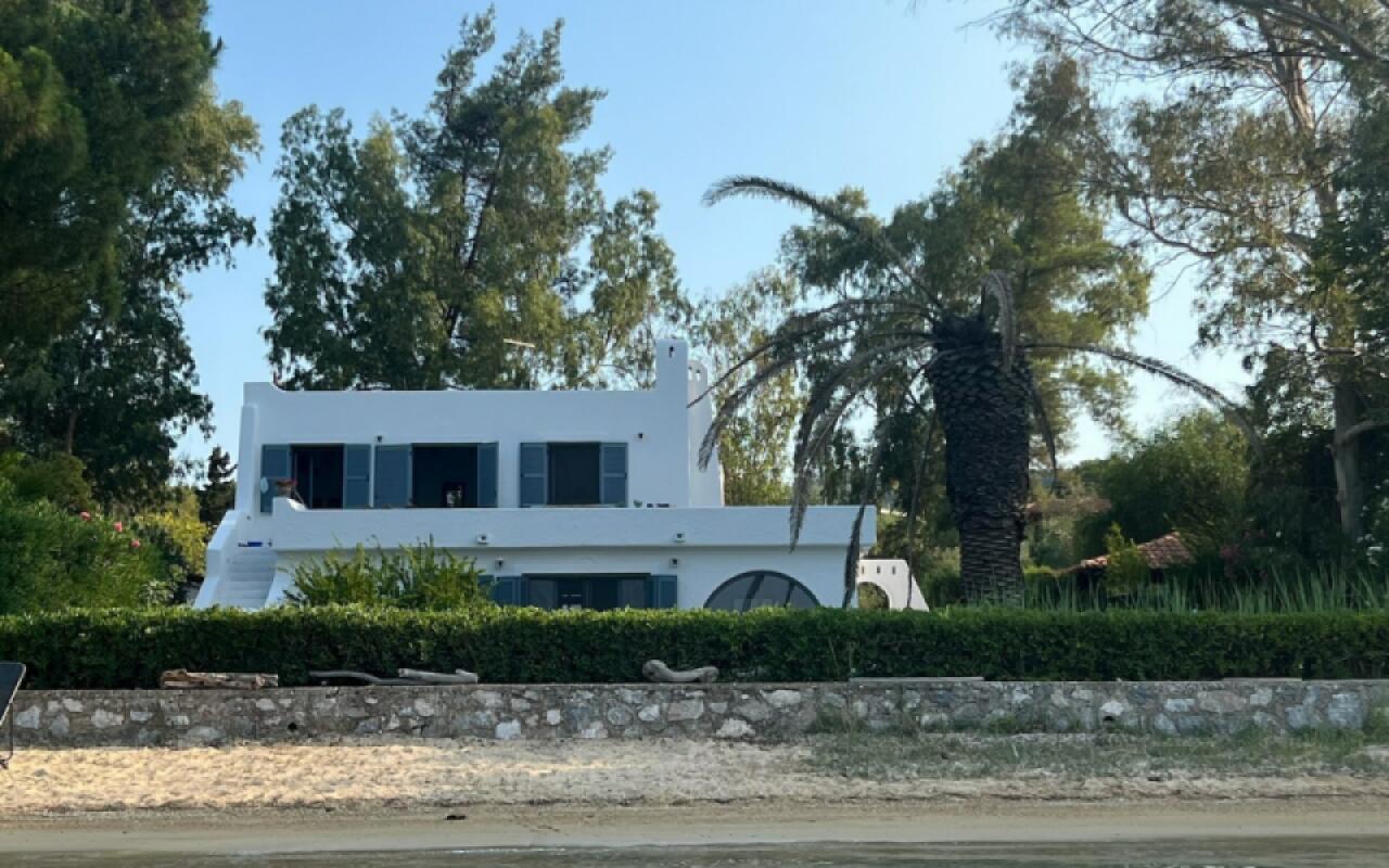 Azure Bianca Beach Villa