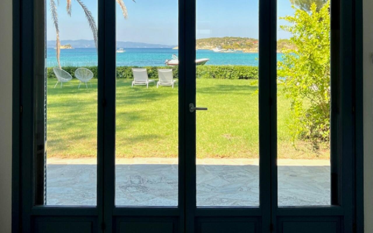 Azure Bianca Beach Villa
