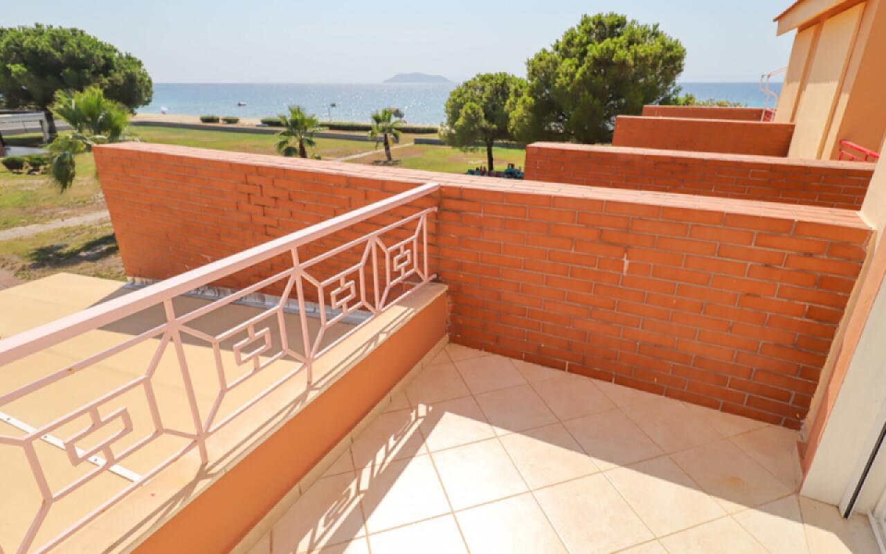 AEON Beach Villa, Tripotamos