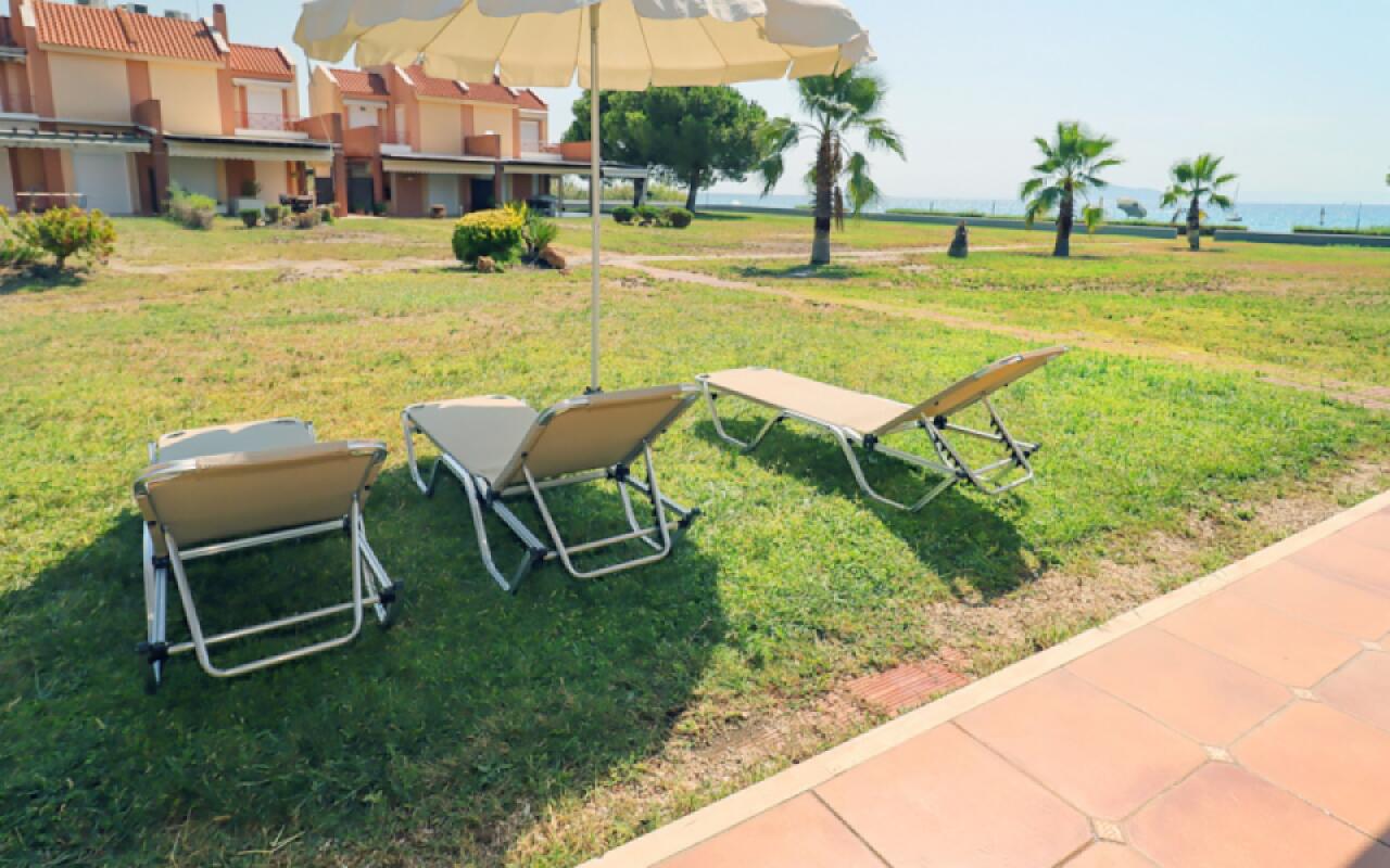 AEON Beach Villa, Tripotamos