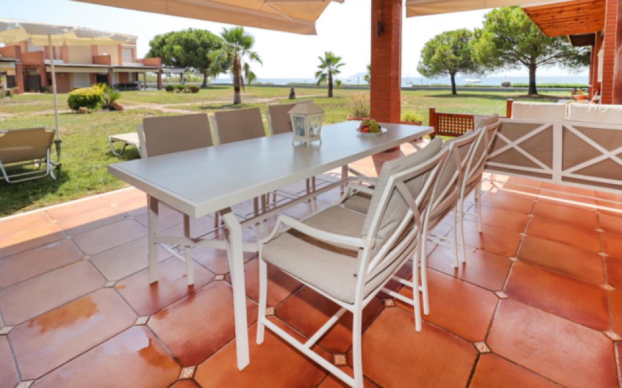 AEON Beach Villa, Tripotamos