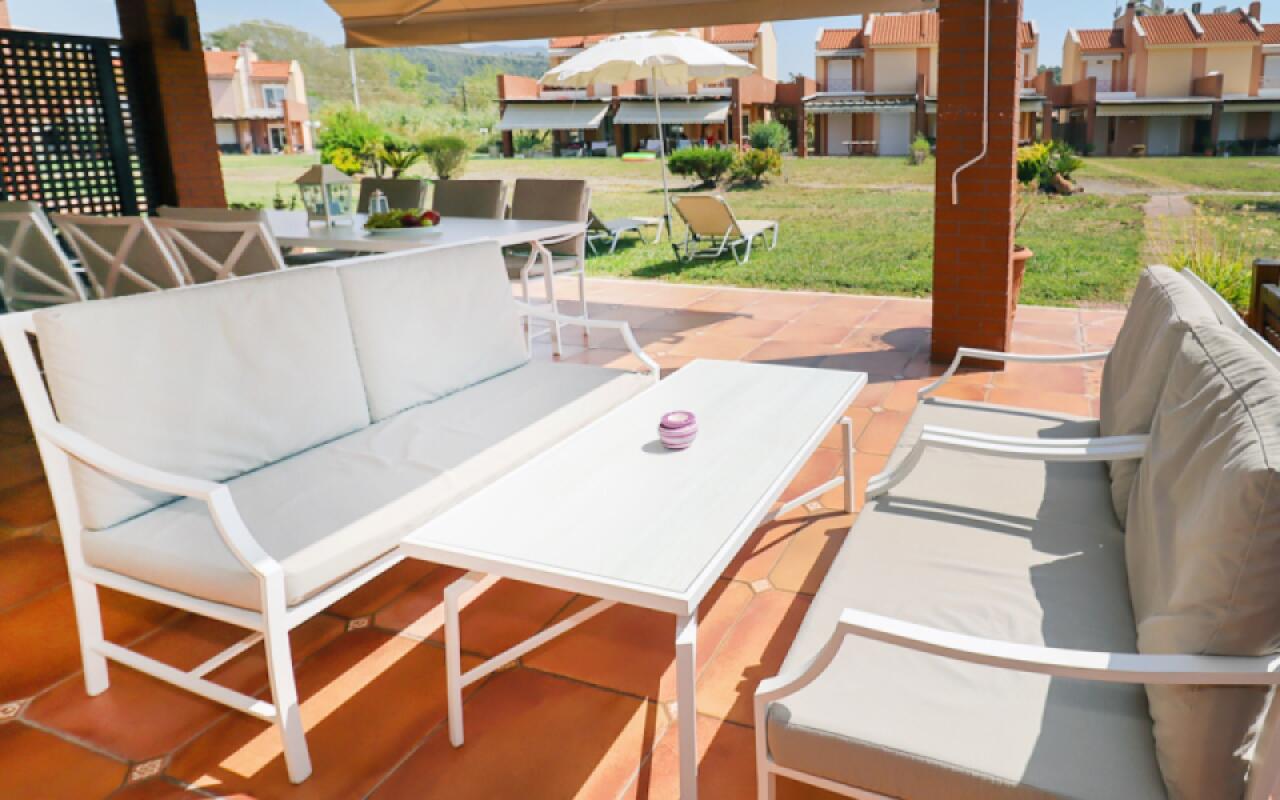 AEON Beach Villa, Tripotamos