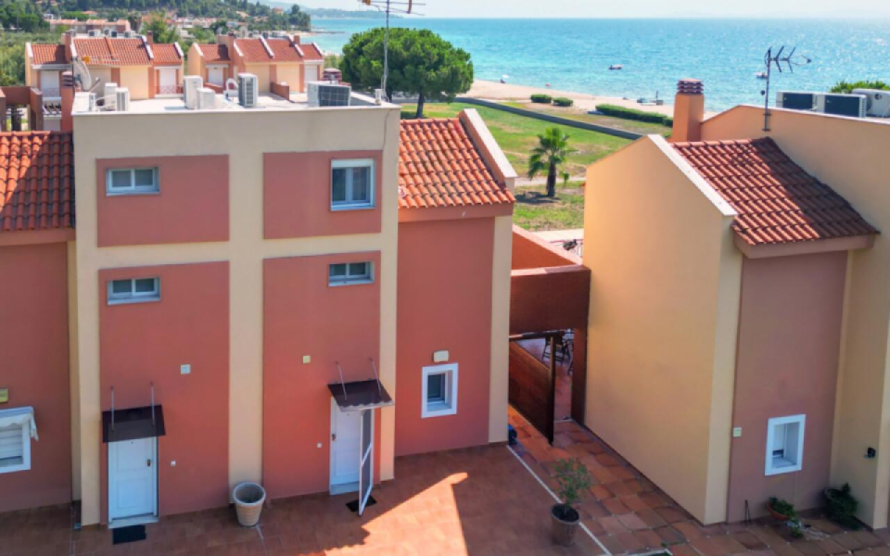 AEON Beach Villa, Tripotamos