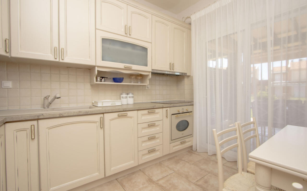 AEON Beach Villa, Tripotamos