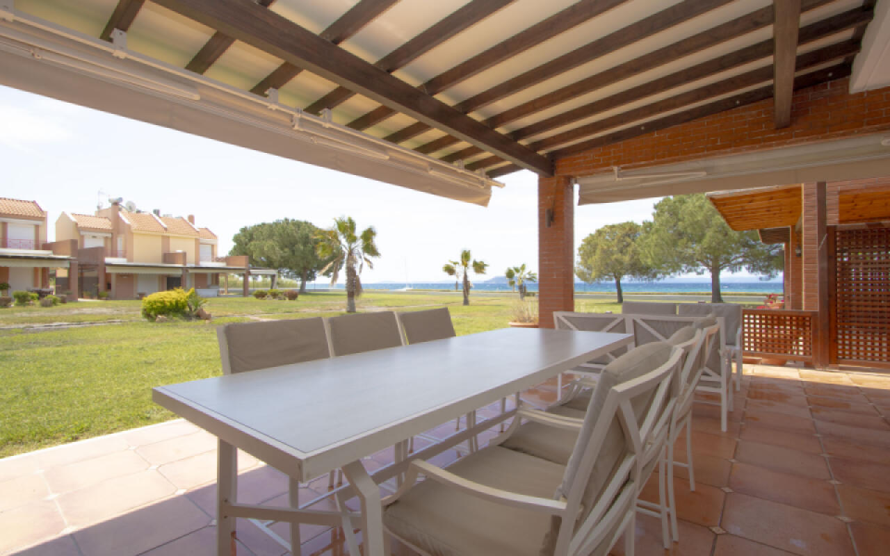 AEON Beach Villa, Tripotamos