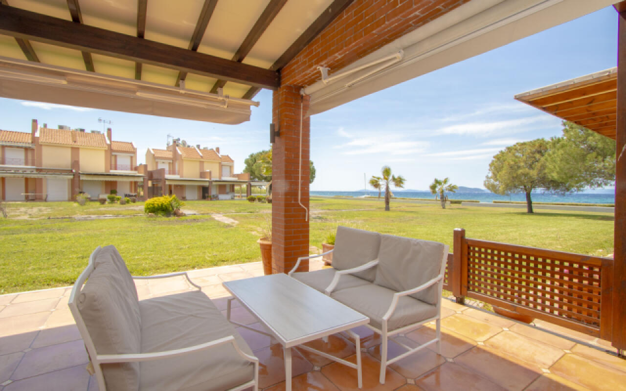 AEON Beach Villa, Tripotamos