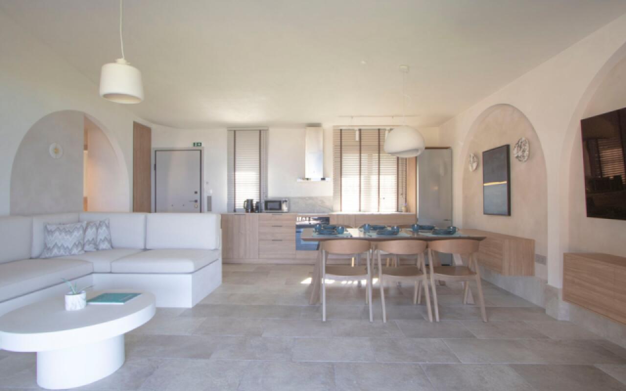 Thani Beach House, Elani