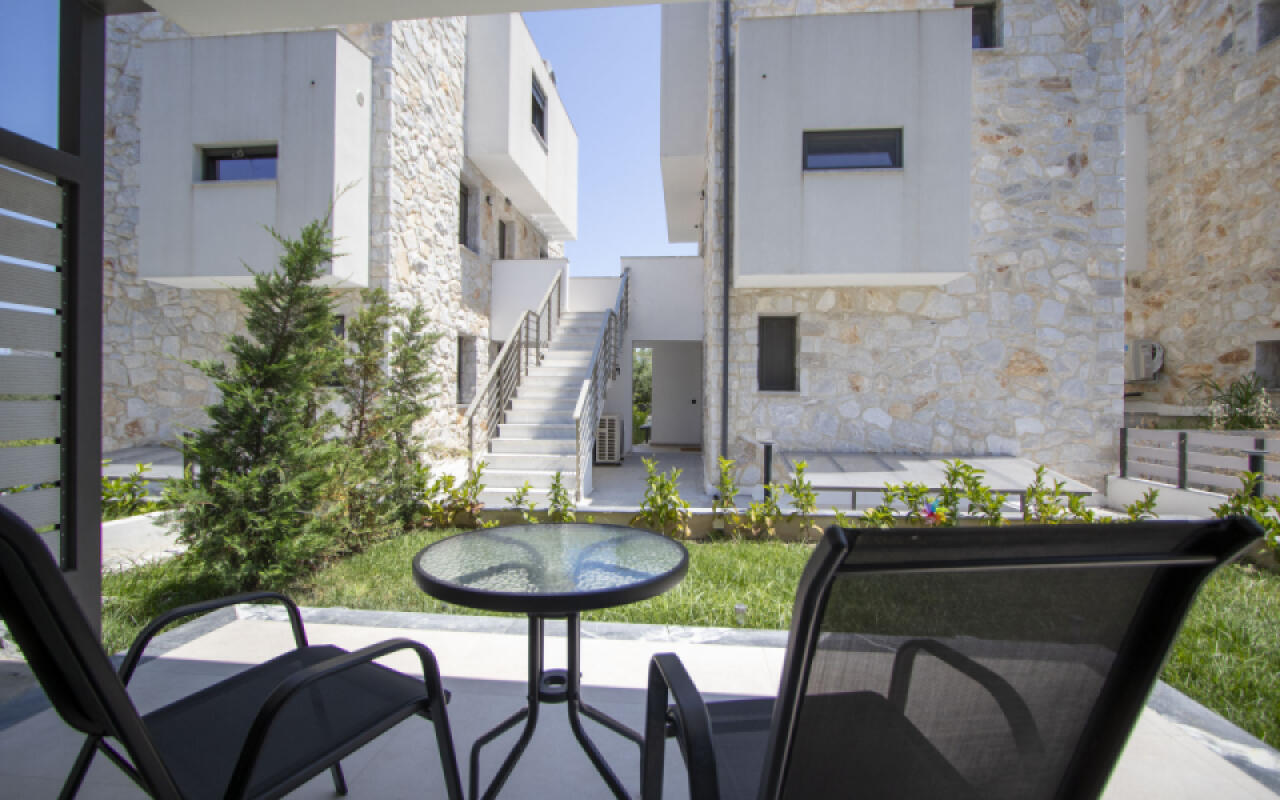 Petrino Complex III Pefkohori
