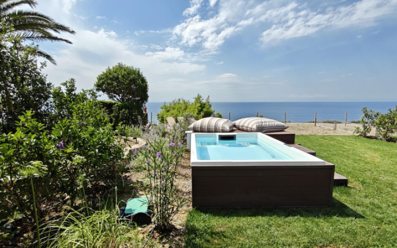 Andy's Place I, Possidi
