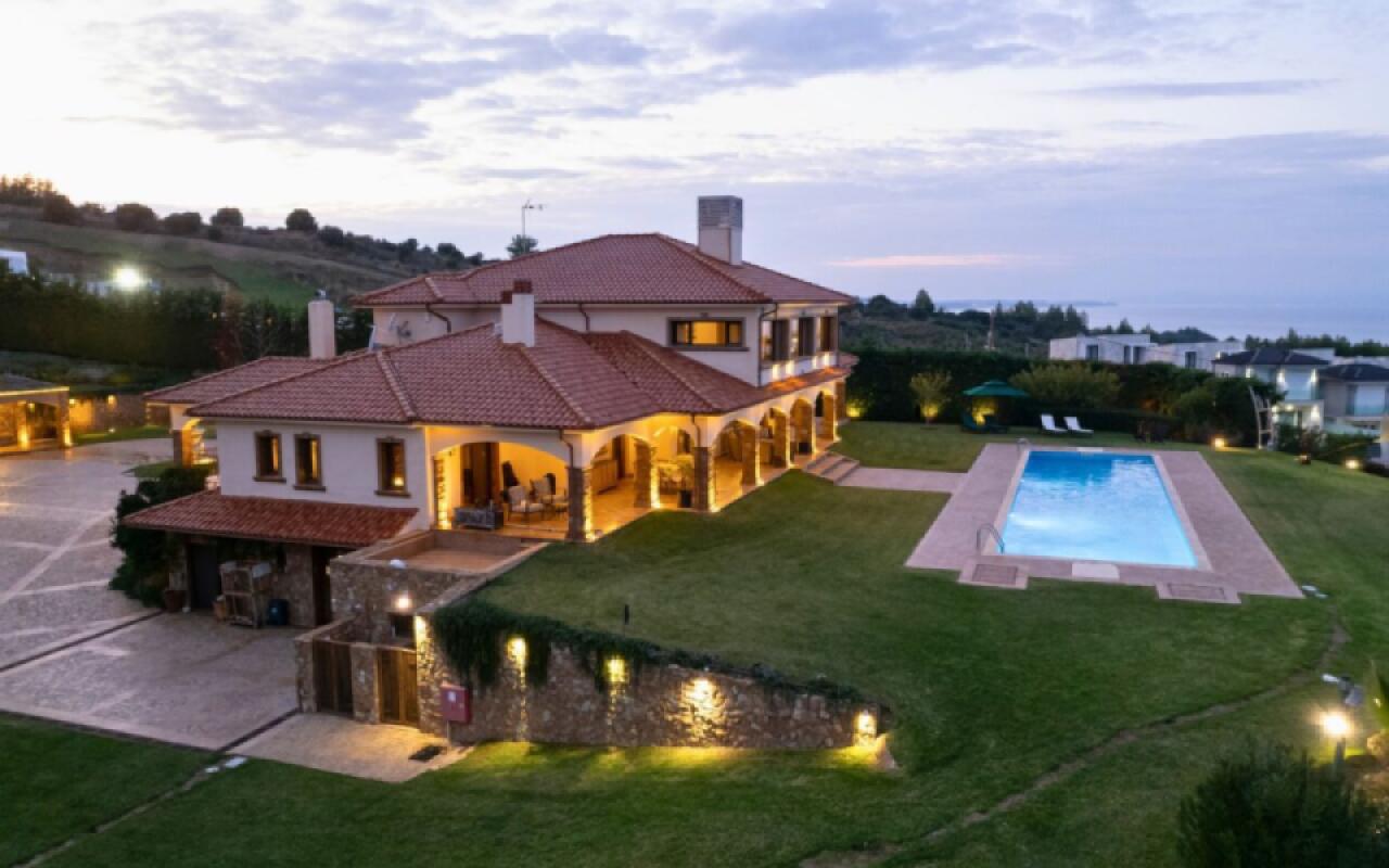 Villa Martina, Hanioti