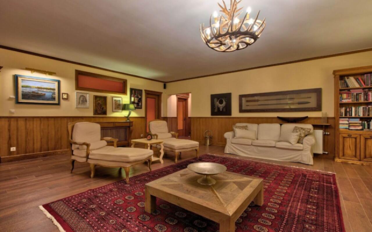 Villa Martina, Hanioti