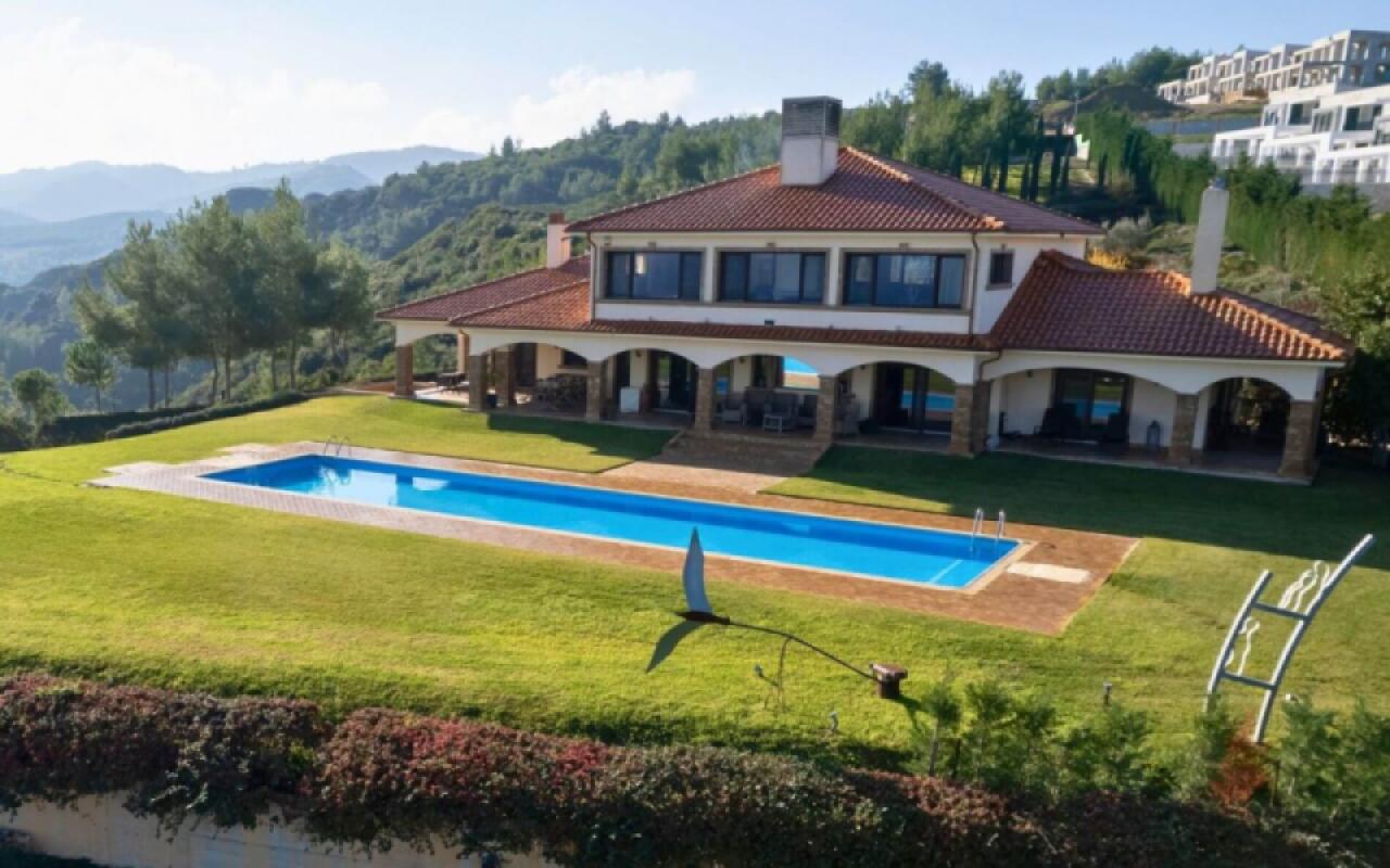 Villa Martina, Hanioti